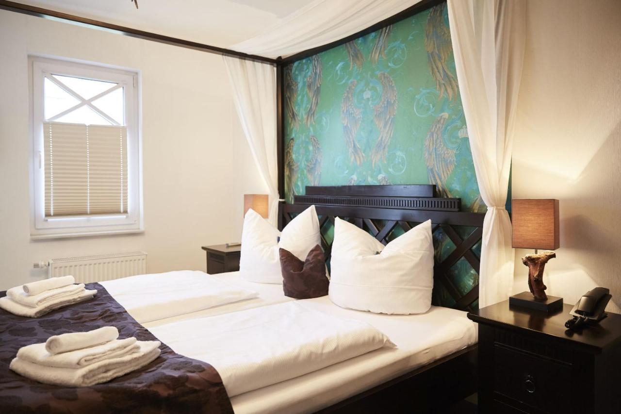 Bernstein Hotel 4*